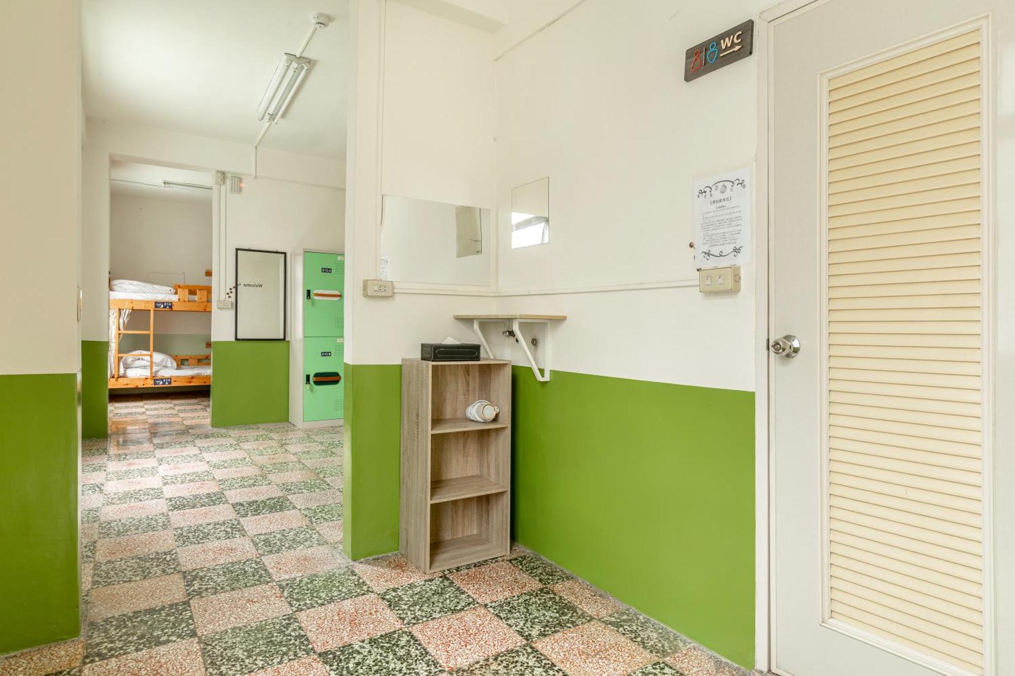פולי Forever Happiness Hostel מראה חיצוני תמונה